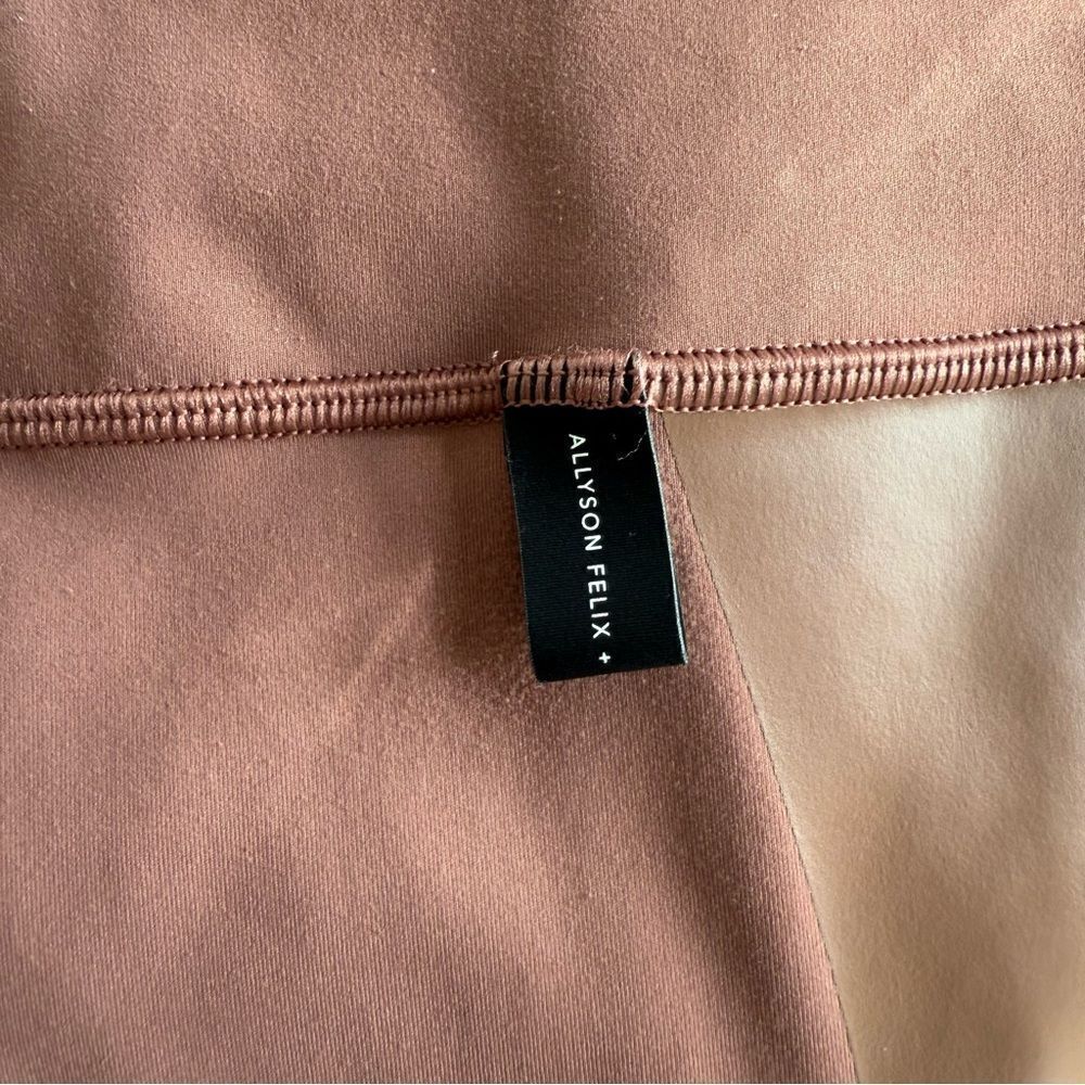 Athleta X Allyson Felix Legend 7/8 Leggings Mauve XL - Picture 6 of 7